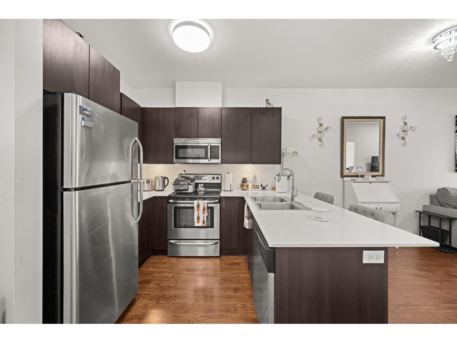 403 20460 Douglas Crescent, Langley, British Columbia  V3A 0C6 - Photo 8 - R3079140