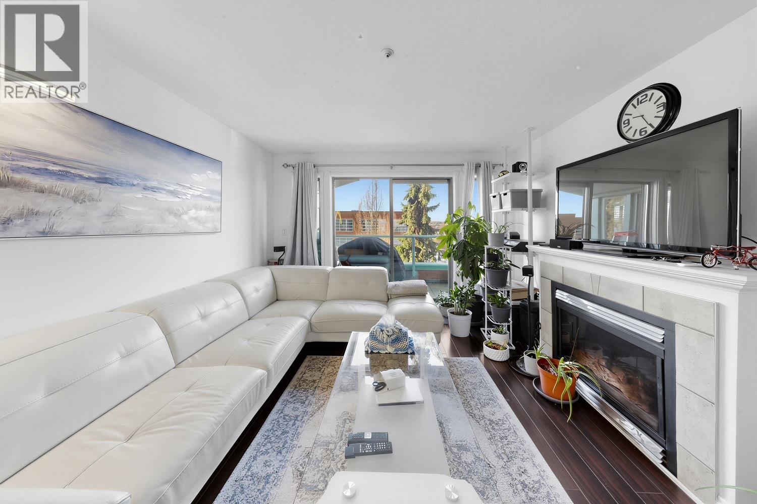 Ph05 223 Mountain Highway, North Vancouver, British Columbia  V7J 3V3 - Photo 13 - R3108596