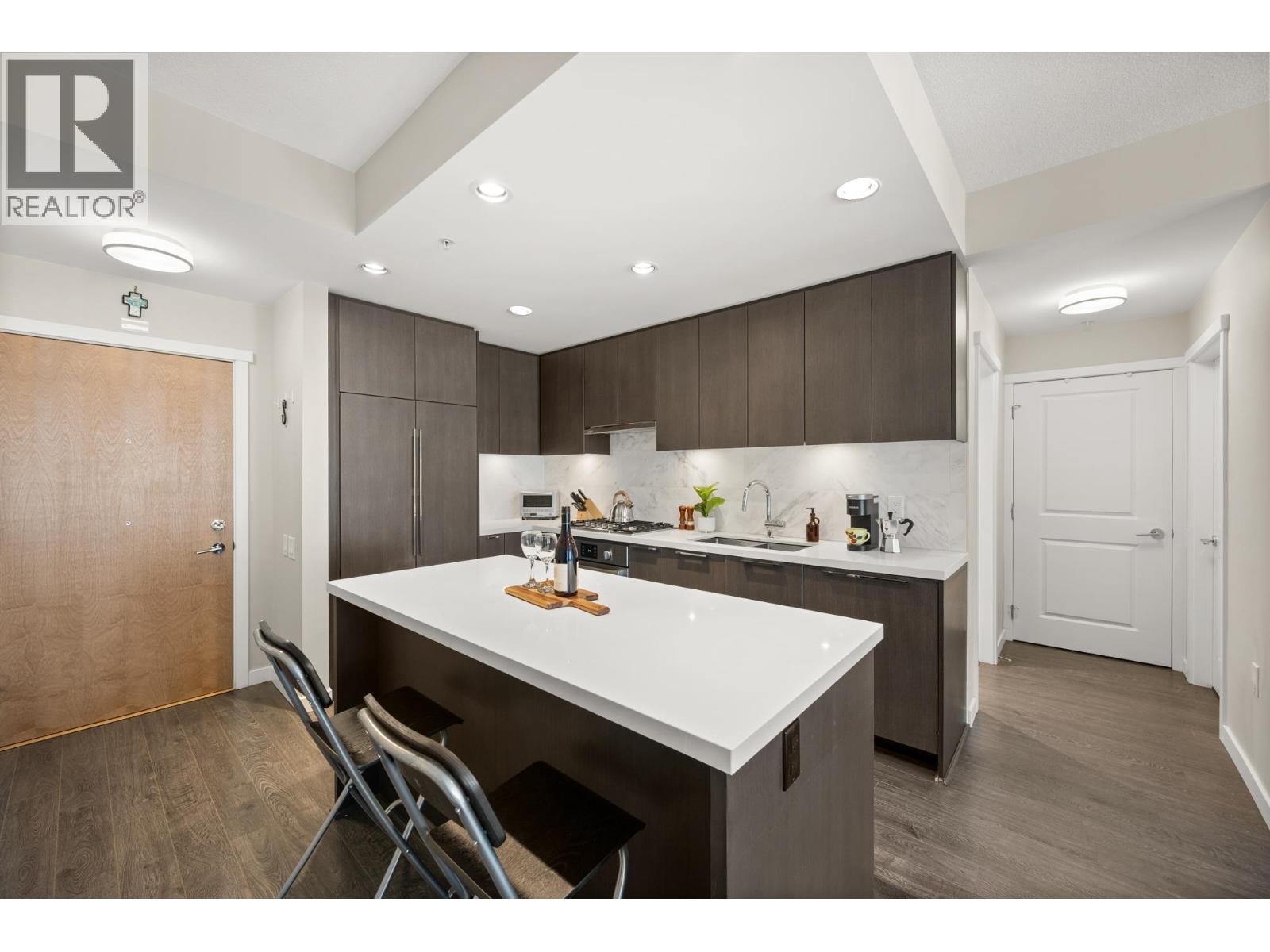 303 3188 Riverwalk Avenue, Vancouver, British Columbia  V5S 0E7 - Photo 13 - R3107150