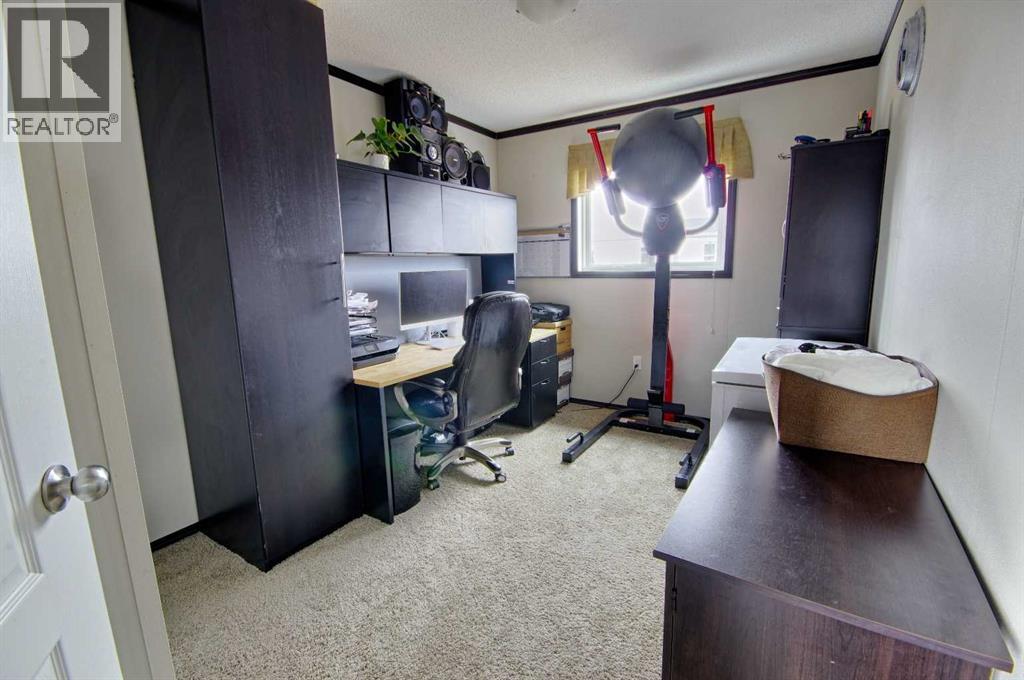 436 Melba Ave, Enchant, Alberta  T0K 0V0 - Photo 19 - A2299887