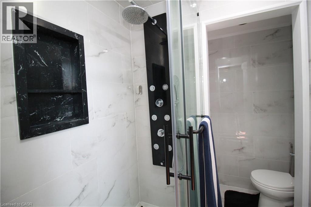 90 Ling Road Unit# 904, Scarborough, Ontario  M1E 4Y3 - Photo 19 - 40819019