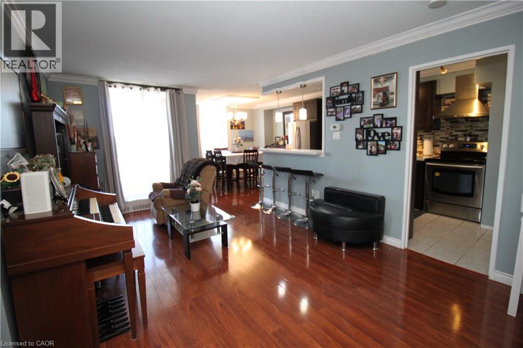 90 Ling Road Unit# 904, Scarborough, Ontario  M1E 4Y3 - Photo 4 - 40819019