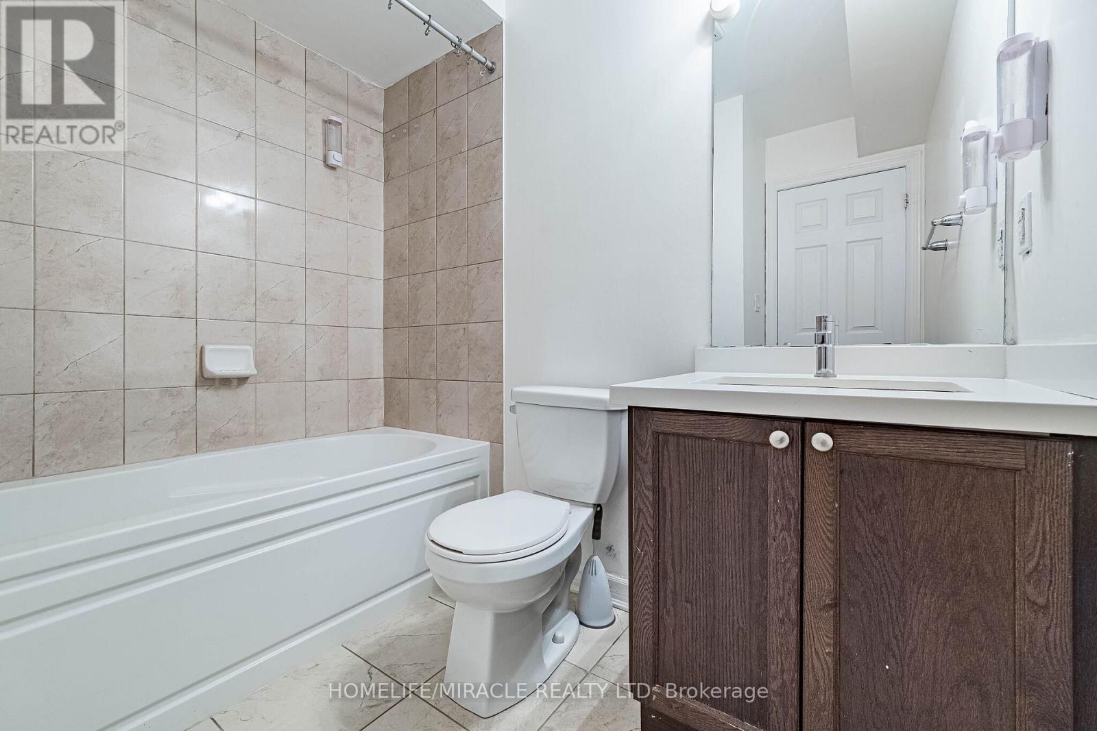 98 - 200 Veterans Drive, Brampton, Ontario L7A 4S6 - Photo 24 - W12830900