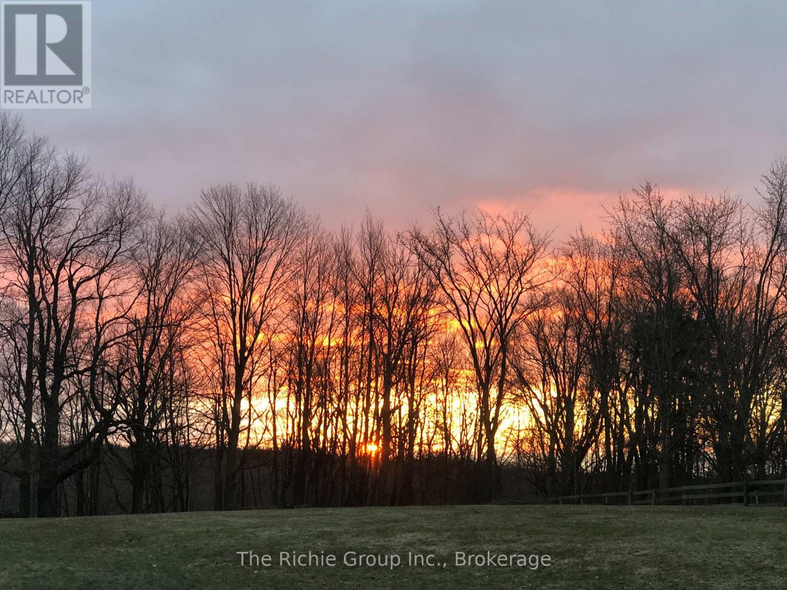 9 Mill View Court, Caledon, Ontario  L7K 2N4 - Photo 5 - W12972500