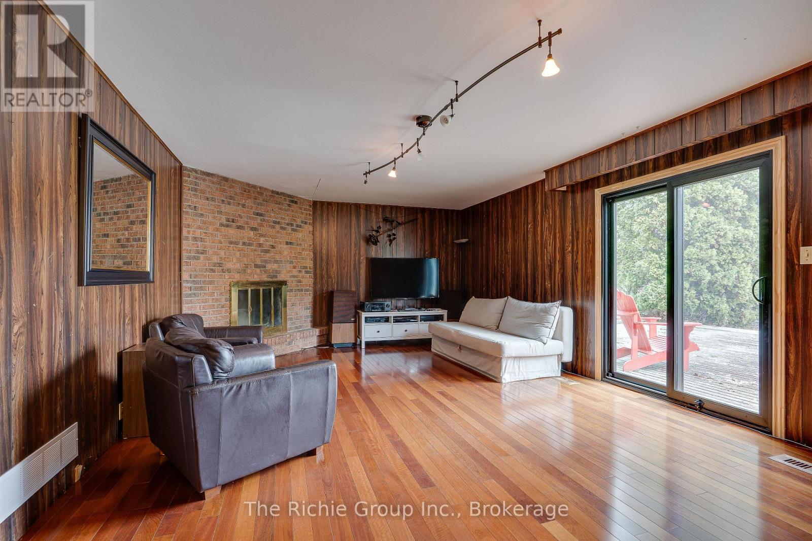 9 Mill View Court, Caledon, Ontario  L7K 2N4 - Photo 17 - W12972500