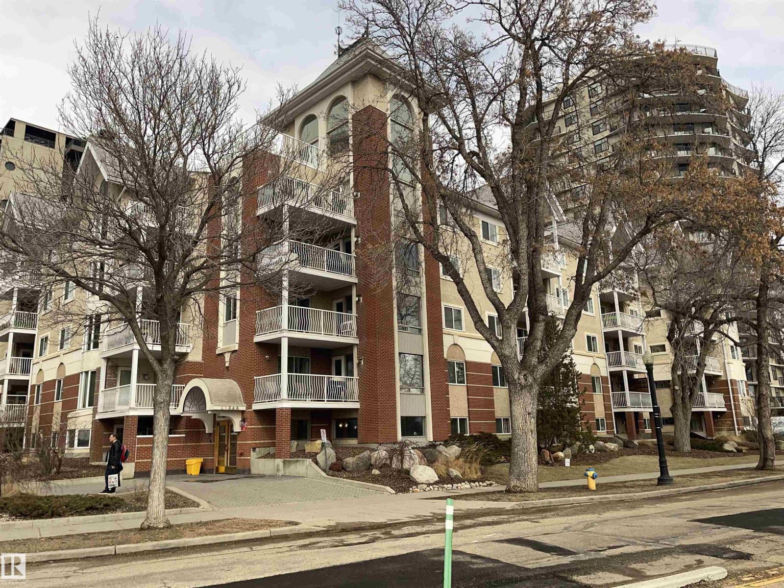 #305 11716 100 AV NW, edmonton, Alberta