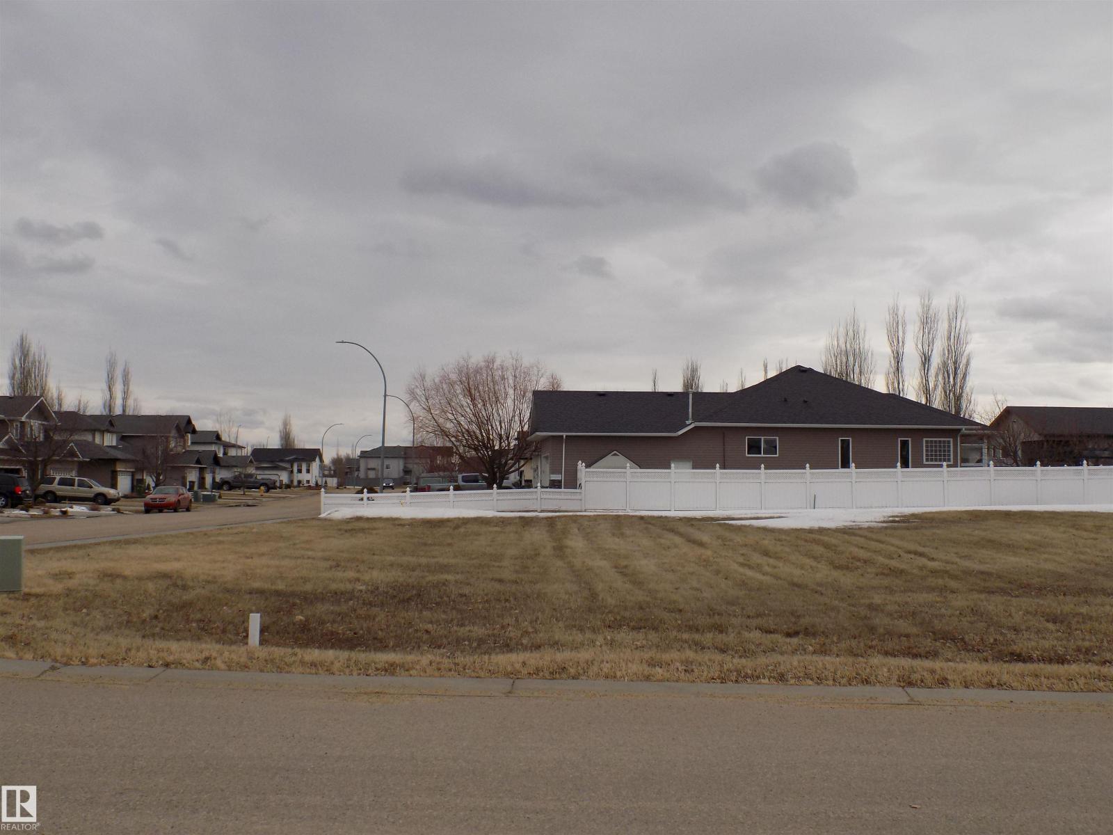 4232 54 AVENUE, wetaskiwin, Alberta