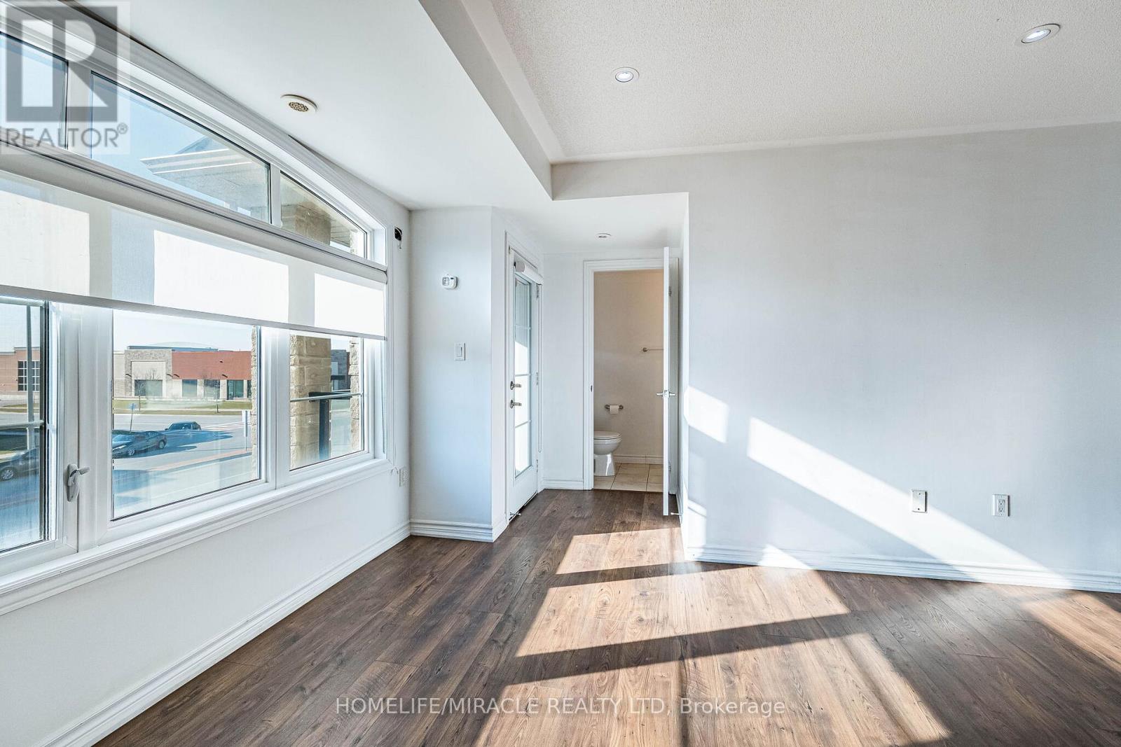 98 - 200 Veterans Drive, Brampton, Ontario  L7A 4S6 - Photo 19 - W12808636