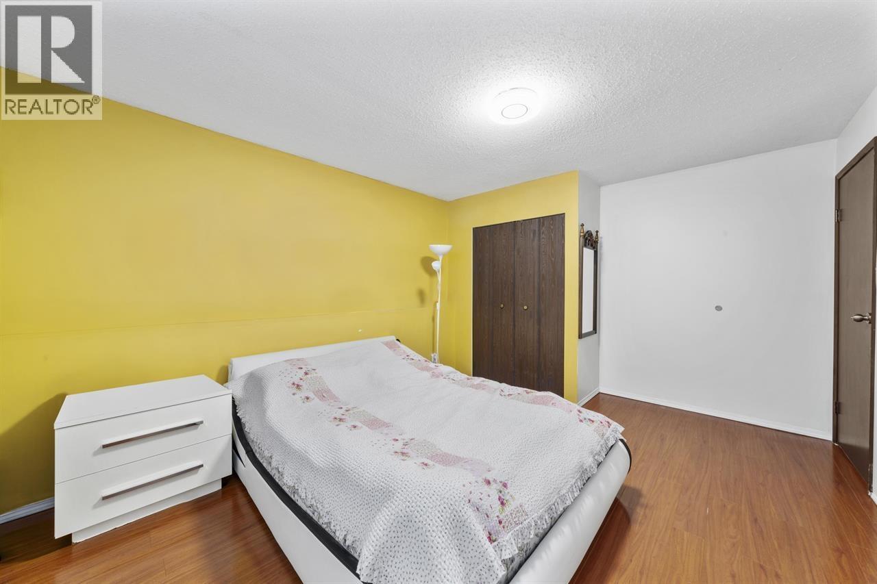 1060 Ayshire Drive, Burnaby, British Columbia  V5A 4A1 - Photo 17 - R3108355