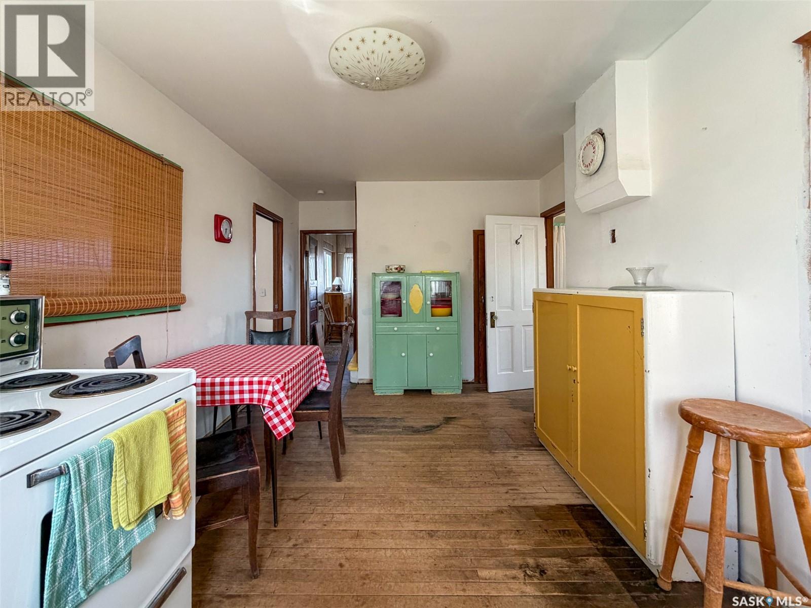 508 4th Street N, Val Marie, Saskatchewan  S0N 2T0 - Photo 18 - SK032381