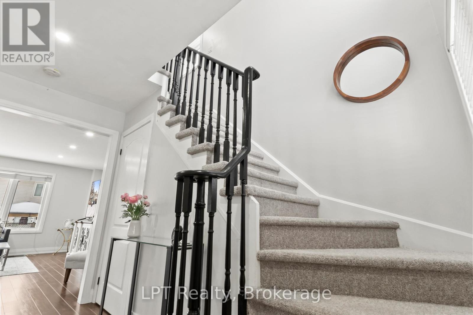 52 Norland Circle, Oshawa, Ontario  L1L 0A6 - Photo 10 - E12974492