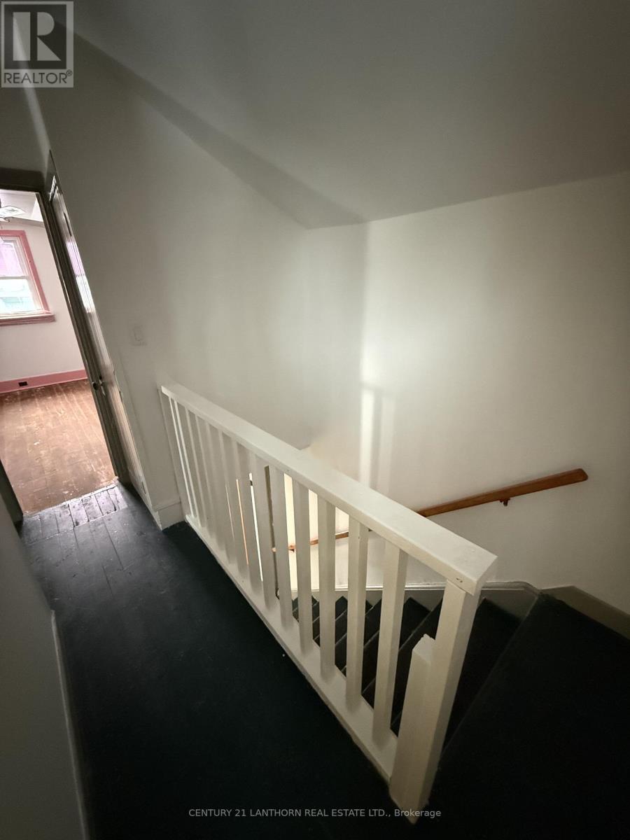 27 West Street, Prince Edward County, Ontario  K0K 3L0 - Photo 14 - X12974482