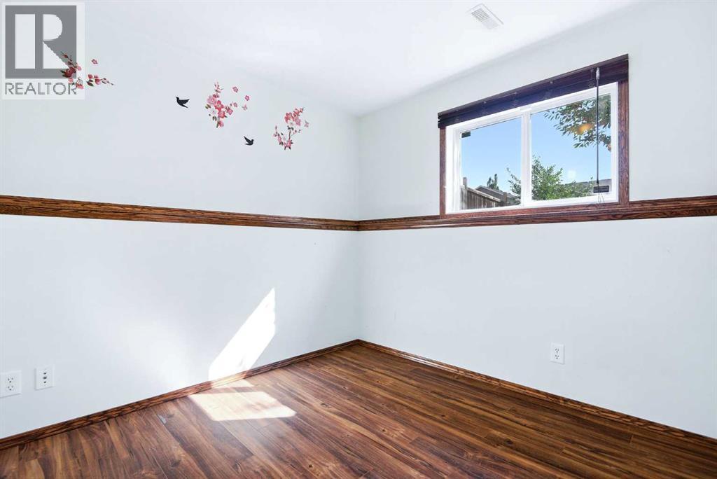 140 Lanterman Close, Red Deer, Alberta  T4R 3N8 - Photo 22 - A2299474