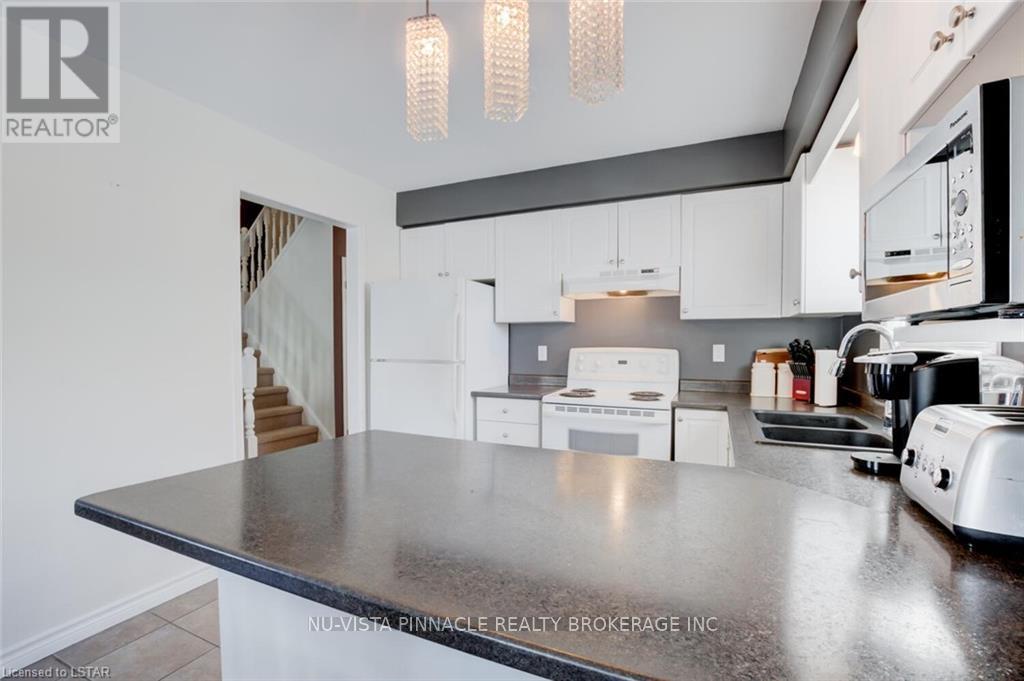 96 Reid Court, London North, Ontario  N6G 5A6 - Photo 10 - X12974498