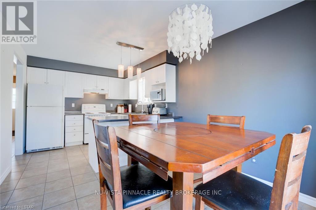 96 Reid Court, London North, Ontario  N6G 5A6 - Photo 11 - X12974498