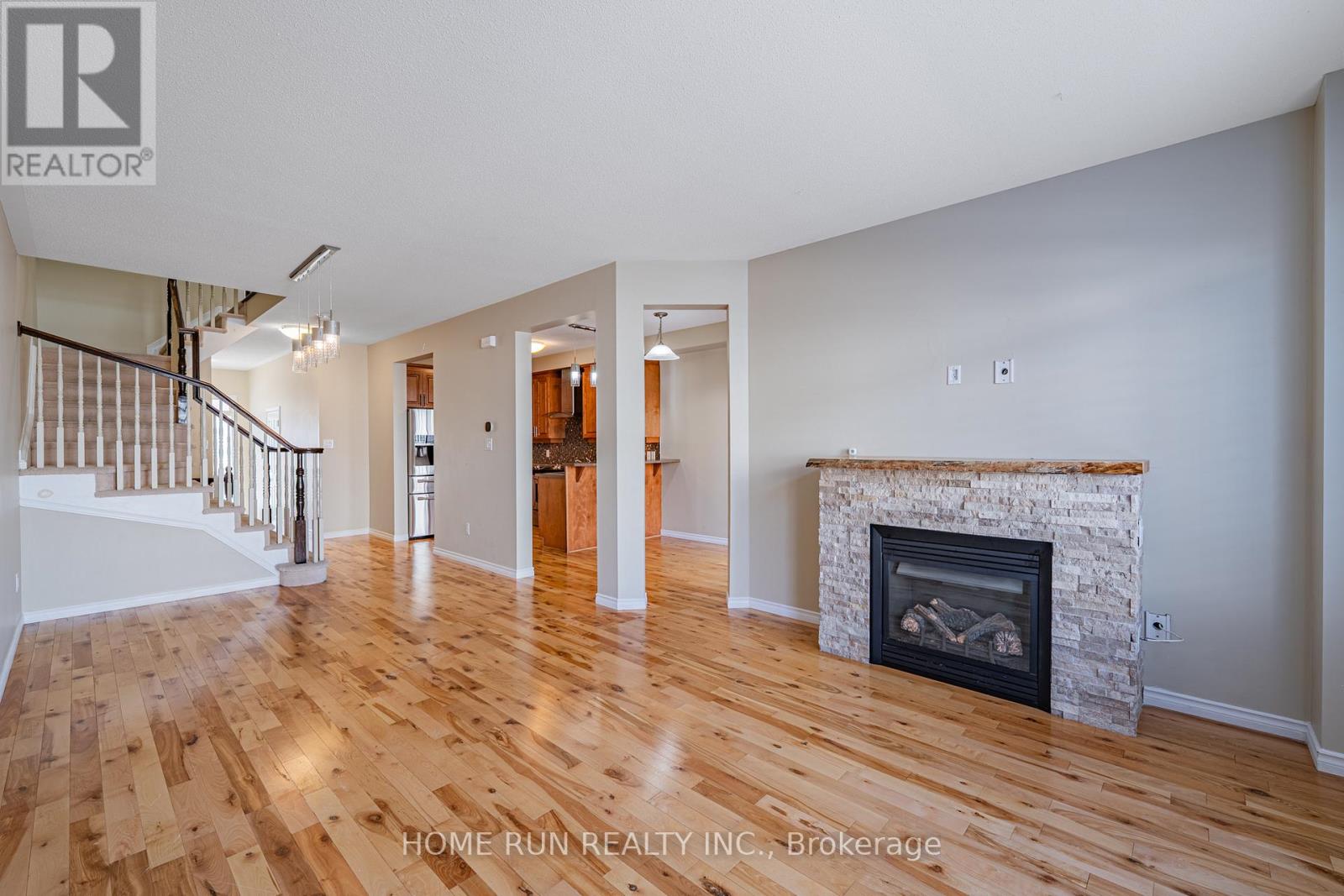 602 Pamplona Private, Ottawa, Ontario  K2J 5T3 - Photo 7 - X12974476