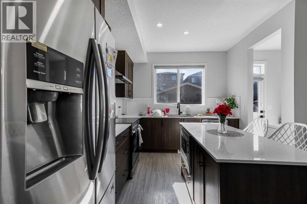 15 Edith Passage NW, Calgary, Alberta  T3R 2B6 - Photo 12 - A2272609