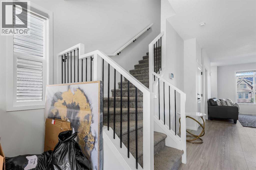 15 Edith Passage NW, Calgary, Alberta  T3R 2B6 - Photo 18 - A2272609