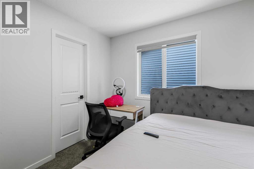 15 Edith Passage NW, Calgary, Alberta  T3R 2B6 - Photo 26 - A2272609