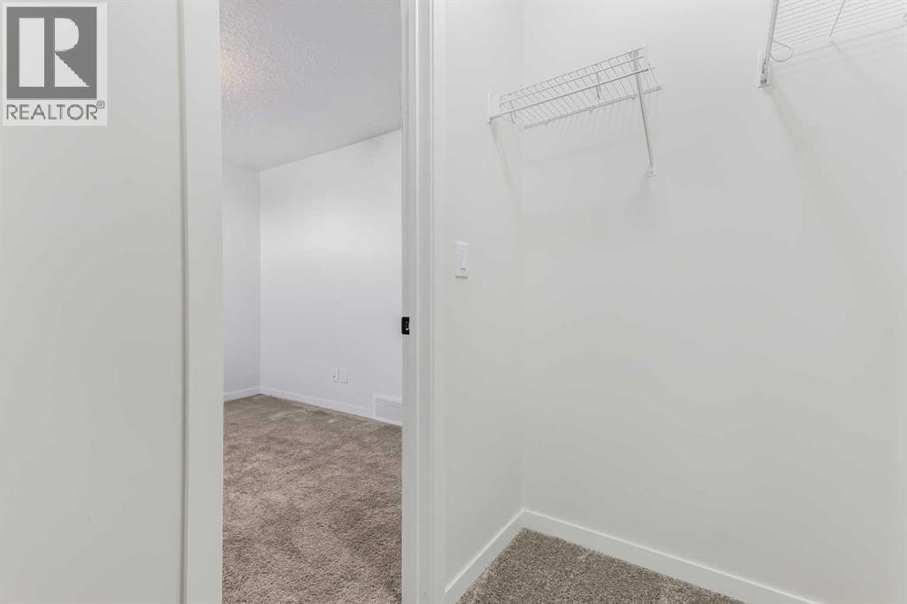 15 Edith Passage NW, Calgary, Alberta  T3R 2B6 - Photo 42 - A2272609