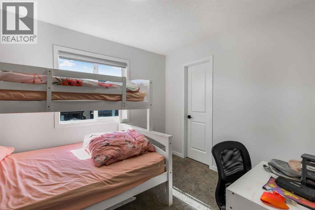 15 Edith Passage NW, Calgary, Alberta  T3R 2B6 - Photo 28 - A2272609