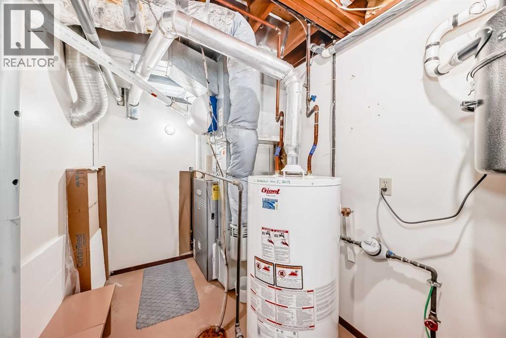 48 Parkwood Crescent, Strathmore, Alberta  T1P 1H5 - Photo 37 - A2298903