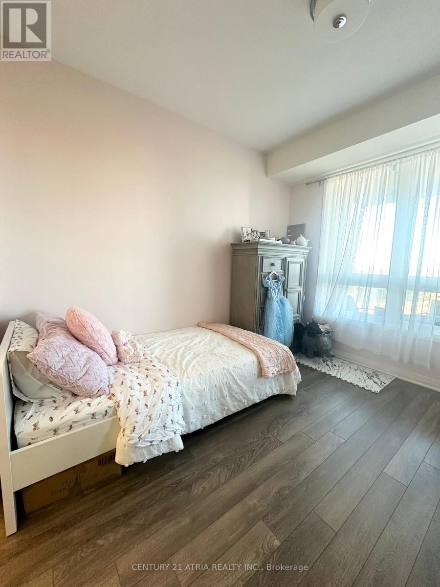 607 - 58 Adam Sellers Street, Markham, Ontario  L6B 1P5 - Photo 8 - N12974494