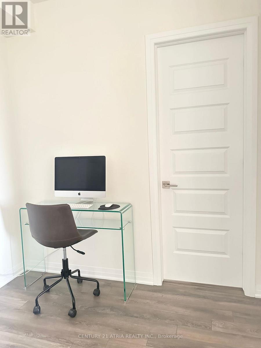 607 - 58 Adam Sellers Street, Markham, Ontario  L6B 1P5 - Photo 9 - N12974494