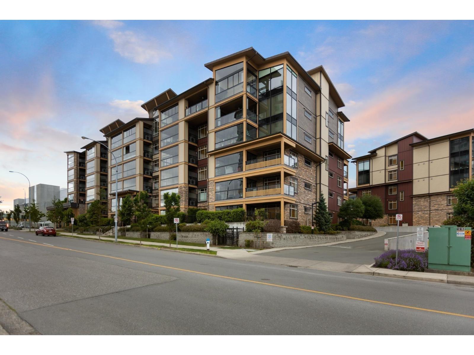 108 32445 Simon Avenue, Abbotsford, British Columbia  V2T 0G7 - Photo 2 - R3104385