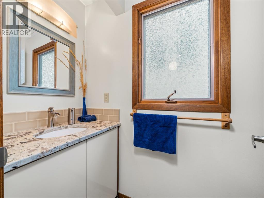 19 Scenic Green Nw, Calgary, Alberta  T3L 1A1 - Photo 21 - A2296929