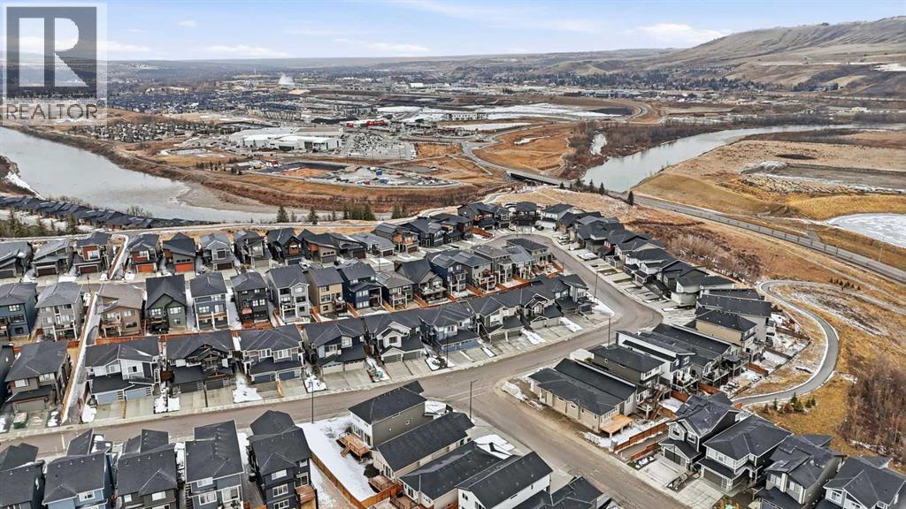 316 Precedence Hill, Cochrane, Alberta  T4C 3B4 - Photo 40 - A2297818