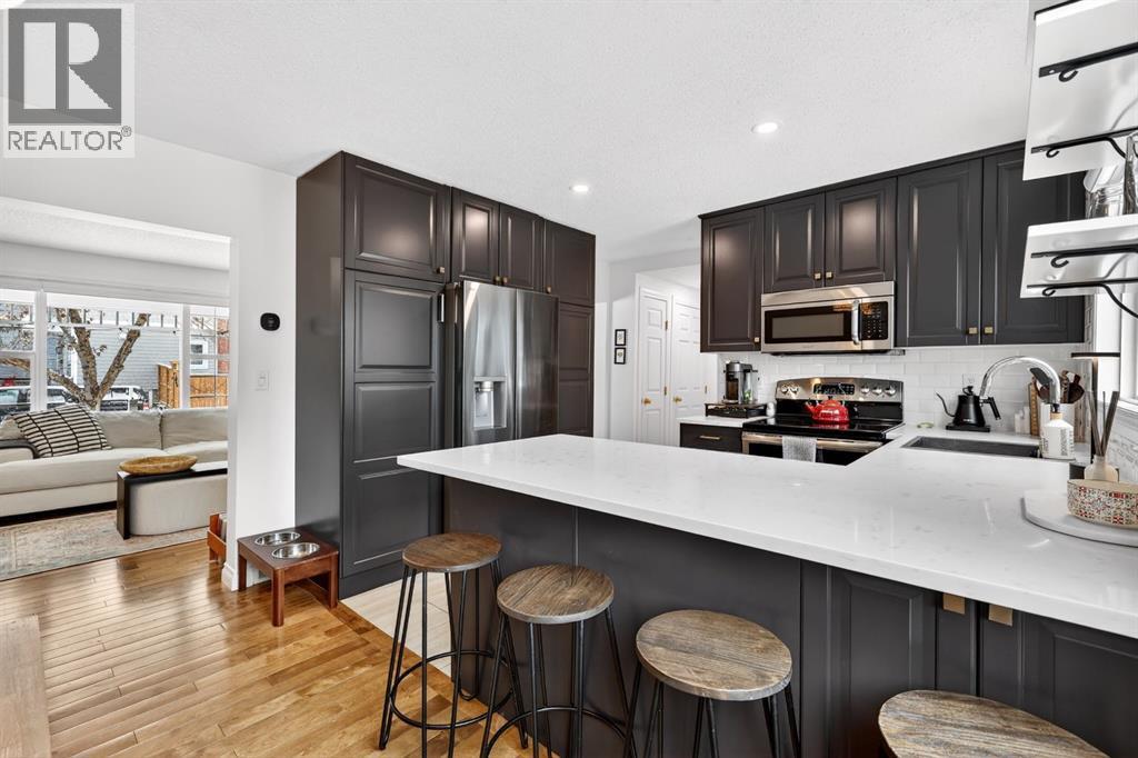 63 Amiens Crescent SW, Calgary, Alberta  T2T 6E9 - Photo 16 - A2299964