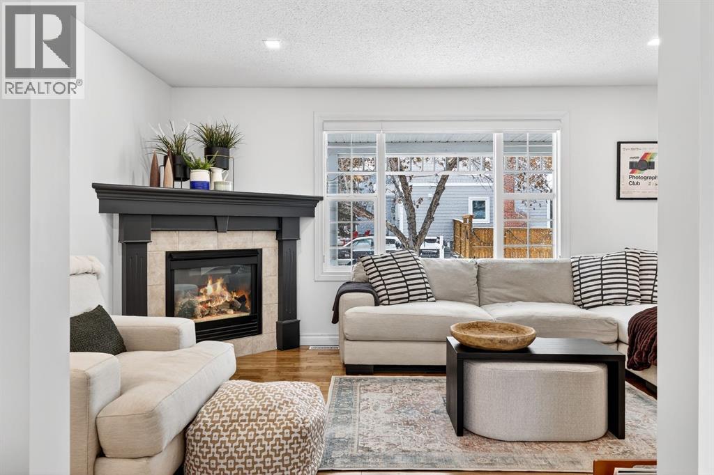 63 Amiens Crescent SW, Calgary, Alberta  T2T 6E9 - Photo 9 - A2299964