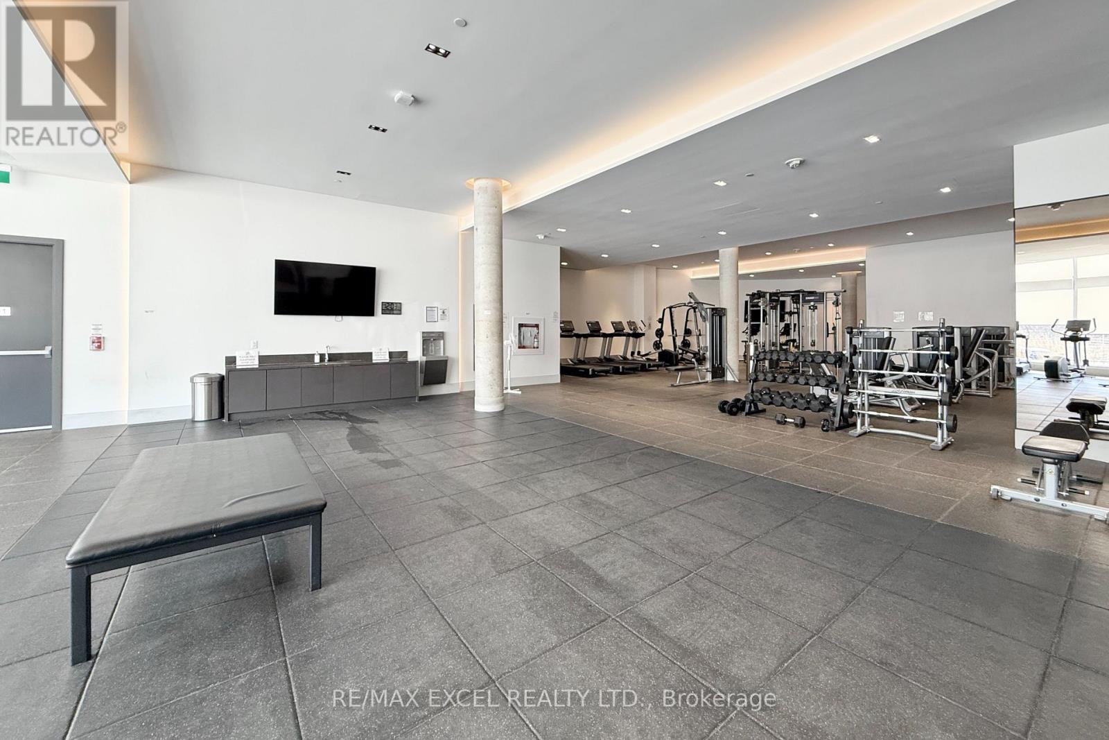 1801 - 18 Water Walk Drive, Markham, Ontario  L3R 6L5 - Photo 31 - N12973028