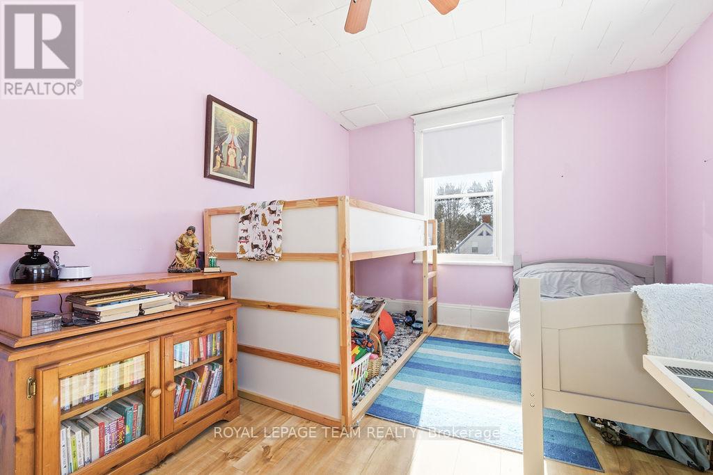 21 King Street, Killaloe, Ontario  K0J 2A0 - Photo 33 - X12796210