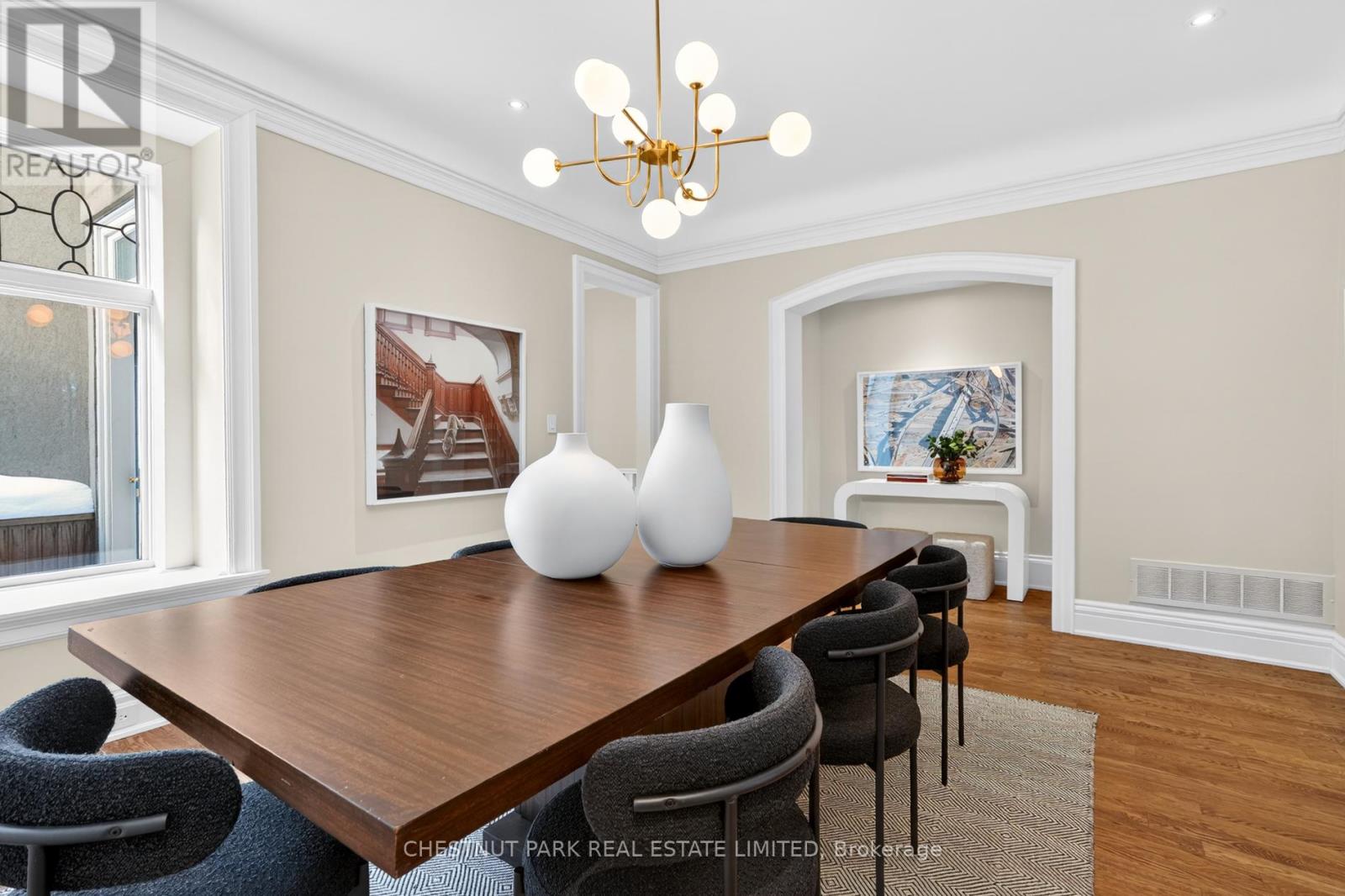 46 Admiral Road, Toronto, Ontario  M5R 2L5 - Photo 8 - C12739880