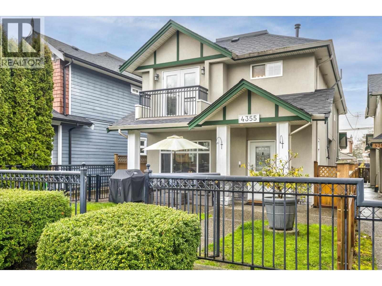 4355 Albert Street, Burnaby, British Columbia  V5C 2E9 - Photo 3 - R3107896