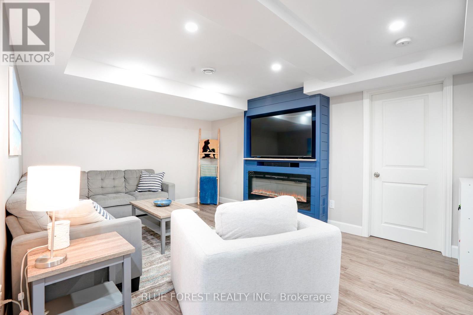 25 Holiday Avenue, London South, Ontario  N6E 1M9 - Photo 28 - X12974548