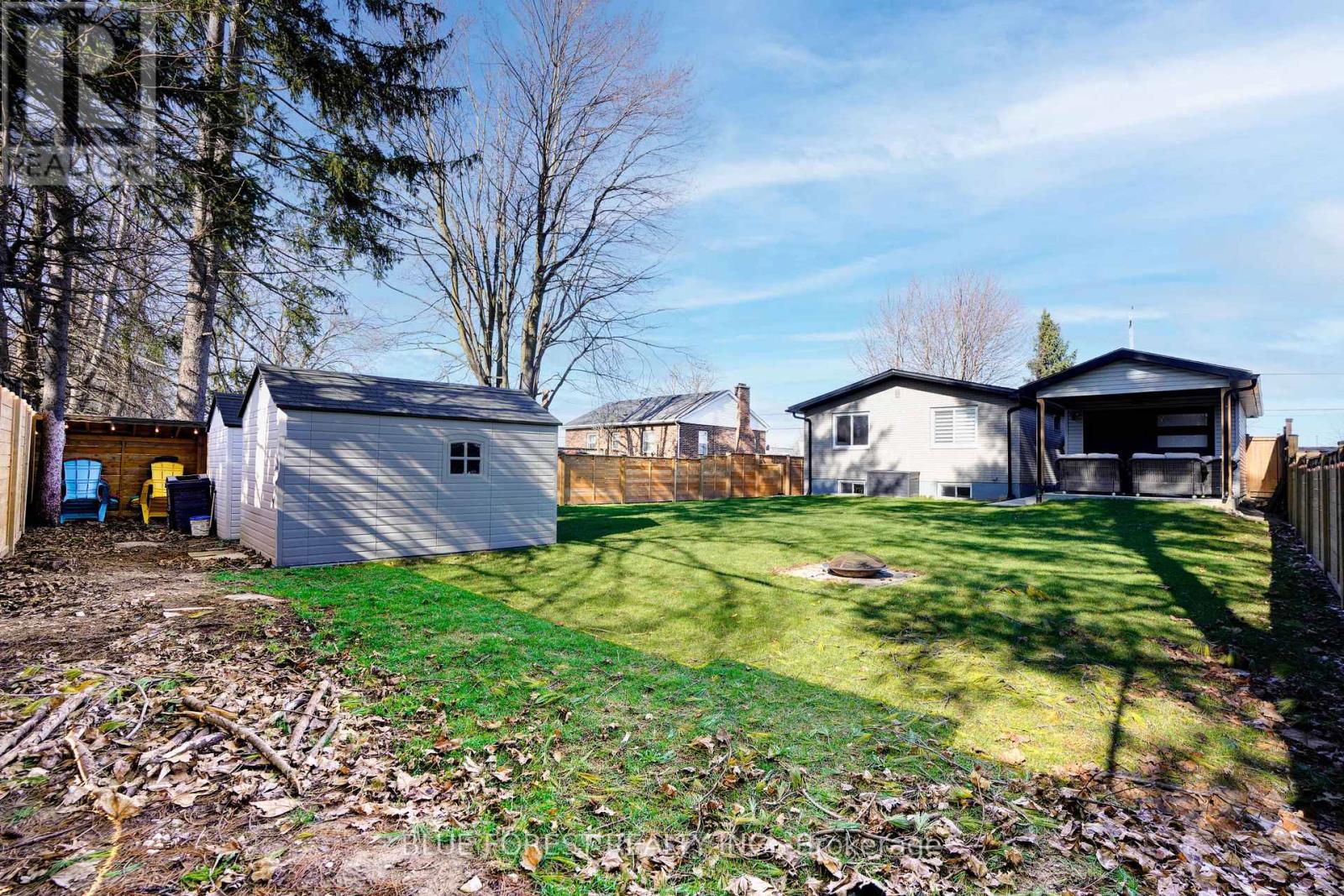 25 Holiday Avenue, London South, Ontario  N6E 1M9 - Photo 45 - X12974548