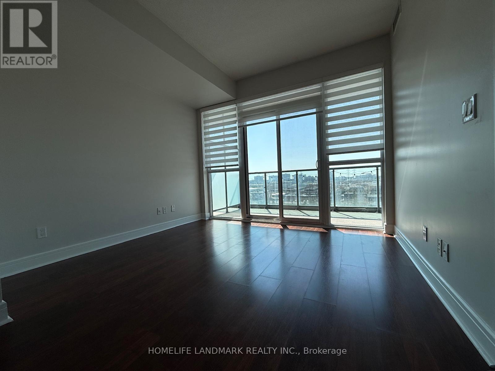 827 - 35 Brian Peck Crescent, Toronto, Ontario  M4G 0A5 - Photo 10 - C12974546