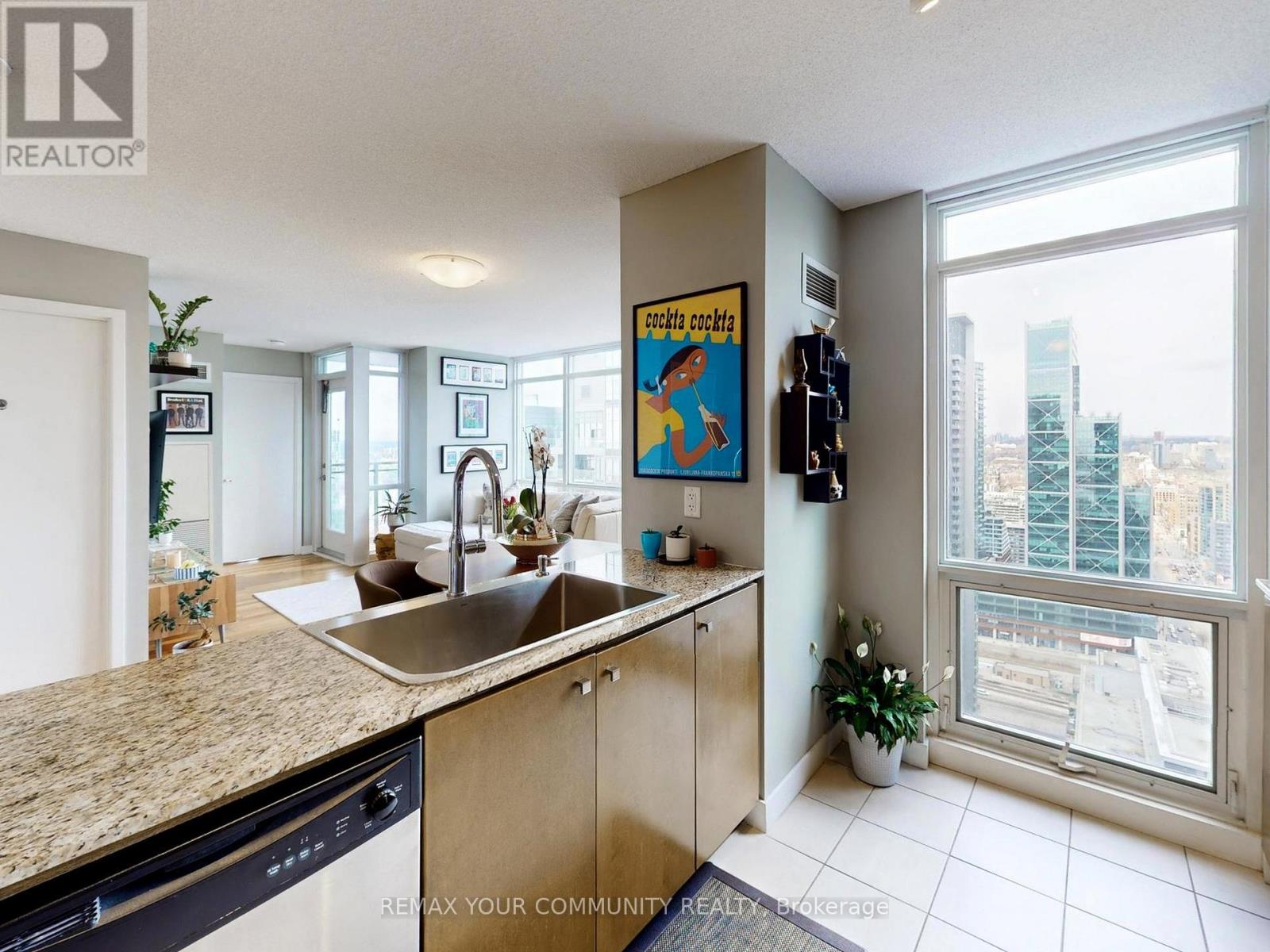 4803 - 11 Brunel Court, Toronto, Ontario  M5V 3Y3 - Photo 10 - C12974570