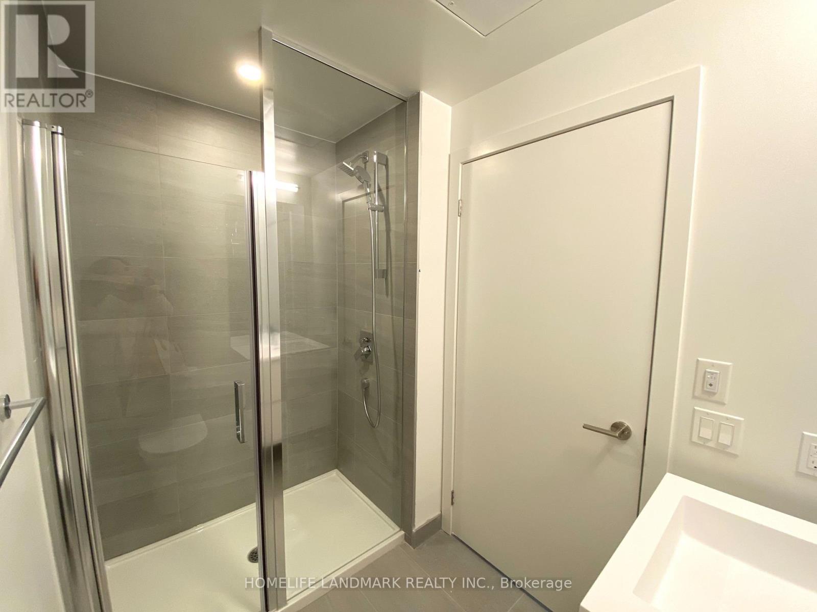 3001 - 1 Quarrington Lane, Toronto, Ontario  M3C 0S4 - Photo 31 - C12974574