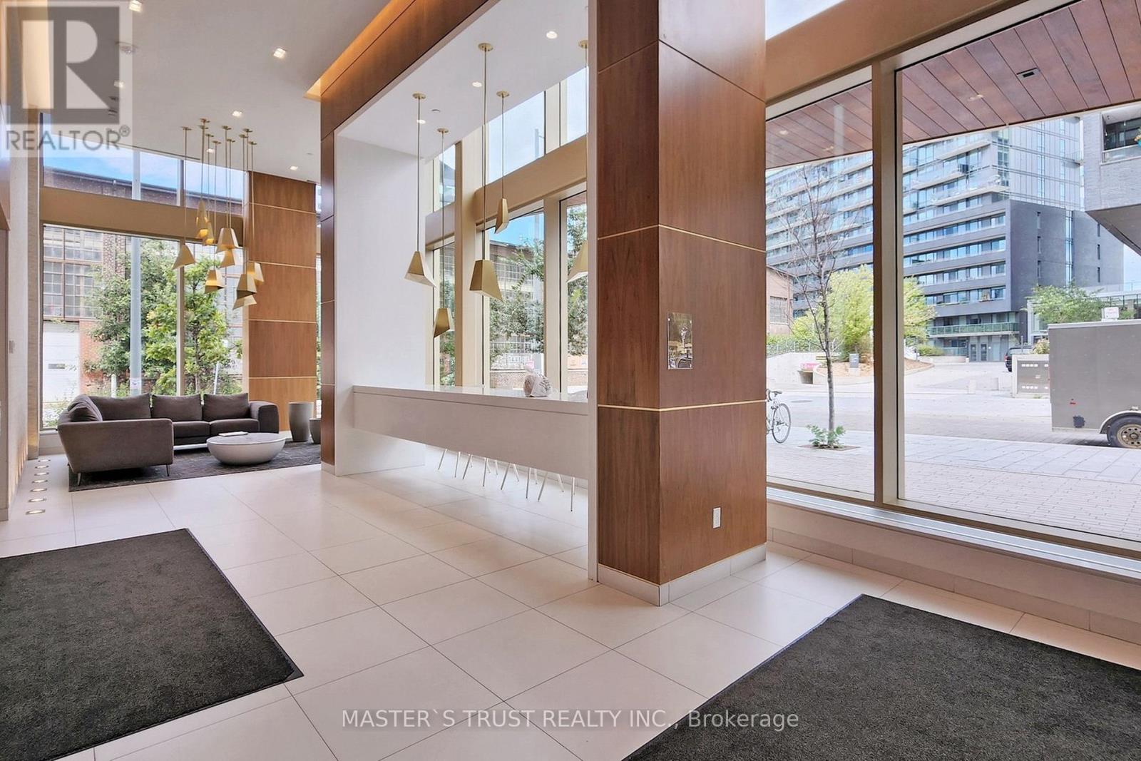 710 - 60 Tannery Road, Toronto, Ontario  M5A 0S8 - Photo 4 - C12974580