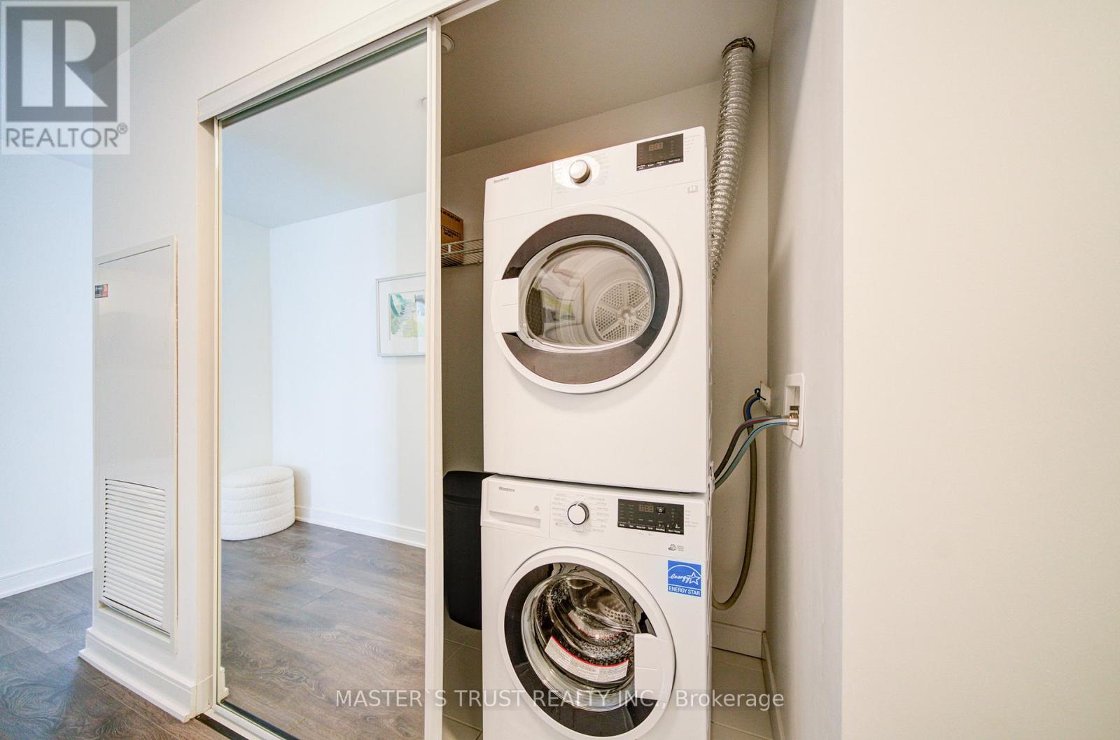 710 - 60 Tannery Road, Toronto, Ontario  M5A 0S8 - Photo 9 - C12974580