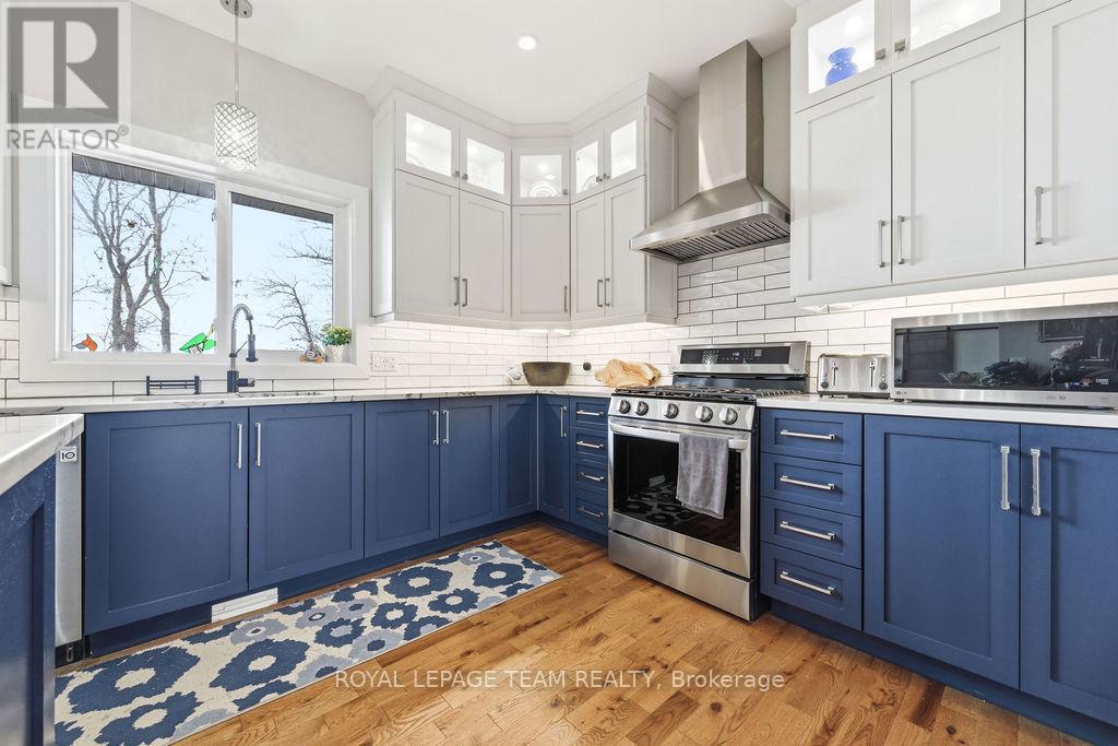 42153b Combermere Road S, Madawaska Valley, Ontario  K0J 1B0 - Photo 15 - X12974562