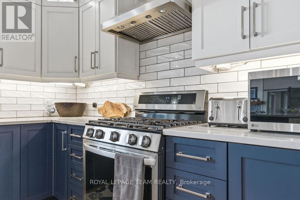 42153b Combermere Road S, Madawaska Valley, Ontario  K0J 1B0 - Photo 16 - X12974562