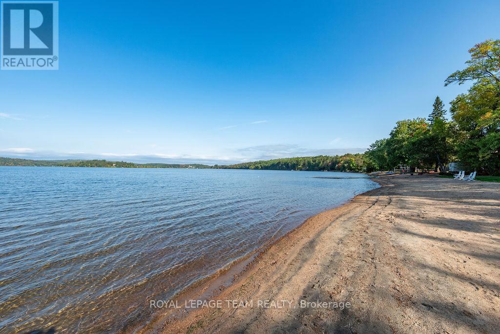 42153b Combermere Road S, Madawaska Valley, Ontario  K0J 1B0 - Photo 3 - X12974562