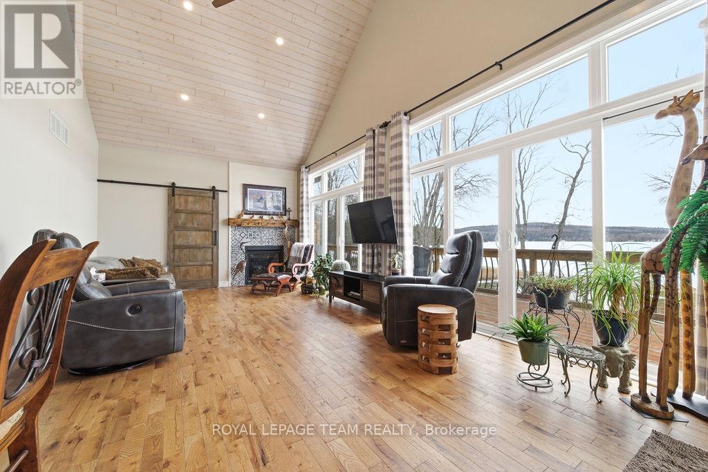 42153b Combermere Road S, Madawaska Valley, Ontario  K0J 1B0 - Photo 33 - X12974562