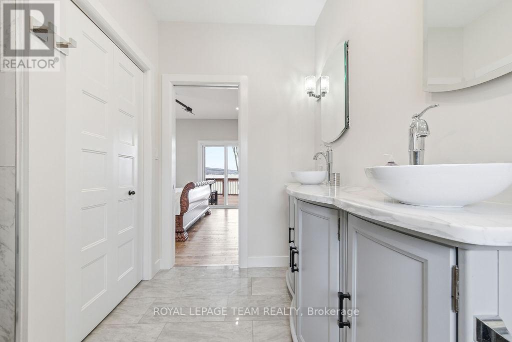 42153b Combermere Road S, Madawaska Valley, Ontario  K0J 1B0 - Photo 46 - X12974562