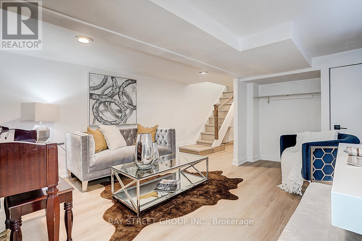 85 Donlands Avenue, Toronto, Ontario  M4J 3N9 - Photo 38 - E12974522